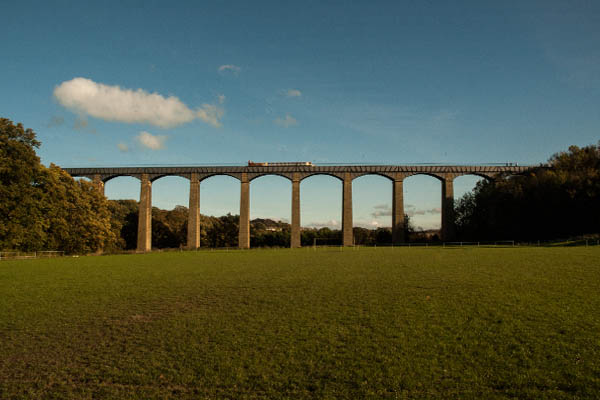 wide shot of the Pontcysyllte Aqueduct